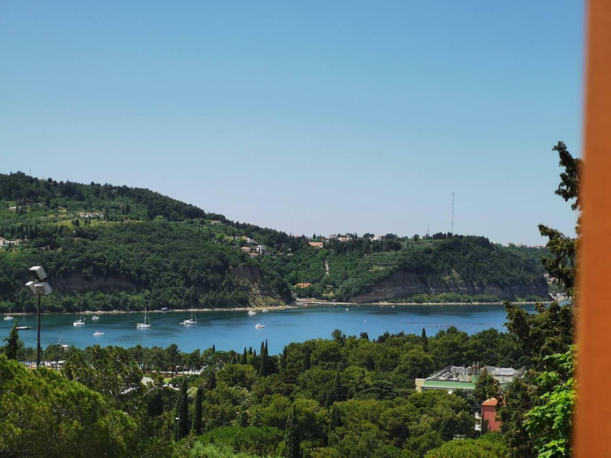 Stella Maris Pastoral Home Strunjan Buitenkant foto