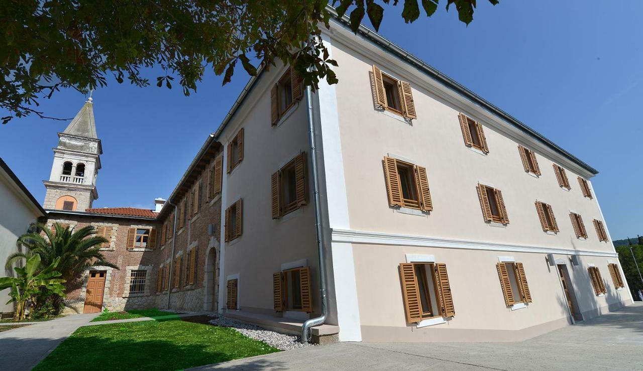 Stella Maris Pastoral Home Strunjan Buitenkant foto